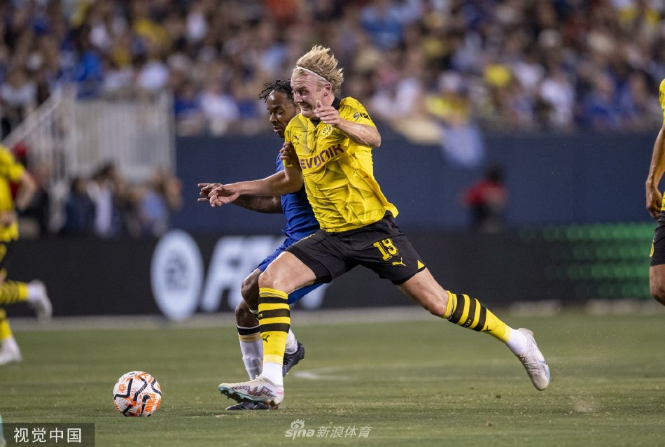 惊险的失球 惊险的失球