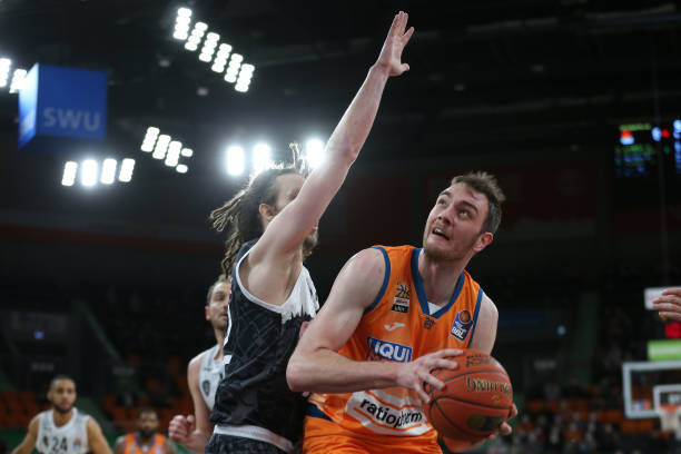 我们表面所 我们表面所